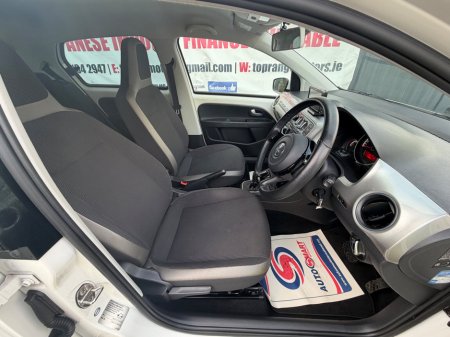2015 Volkswagen up! 1.0 75BHP HIGH UP €8,800 thumbnail