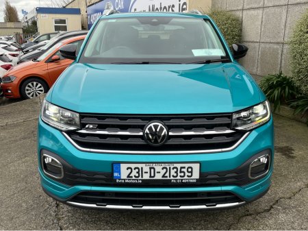 2023 Volkswagen T-Cross R-LINE 1.0 TSI MANUAL //LOW MILES//HEATED SEATS//ADAPTIVE CRUISE CONTROL//REVERSE CAMERA// €24,950