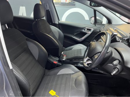 2019 Peugeot 2008 €15950! 2019 PEUGEOT 2008 1.2 AUTOMATIC / REVERSE CAMERA / HEATED SEATS €15,950 thumbnail