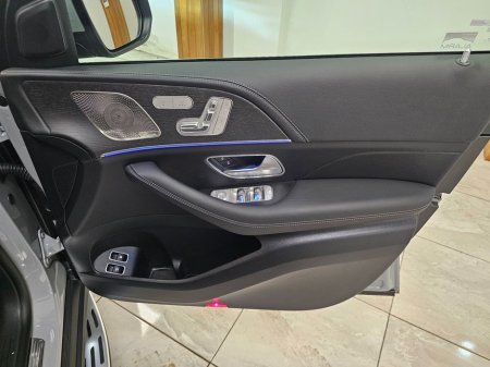 2025 Mercedes-Benz GLE Class - thumbnail 13