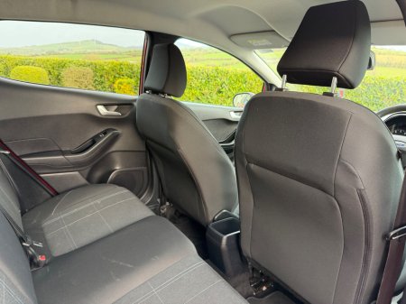2020 Ford Fiesta 1.1 75PS ZETEC €15,950 thumbnail