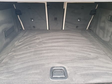 2023 BMW iX xDrive40 M Sport €57,995 thumbnail