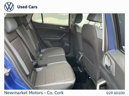 2023 Volkswagen T-Cross - view 3