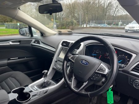 2016 Ford Mondeo - thumbnail 10