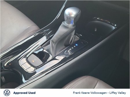 2018 Toyota C-HR SOL AUTO HYBRID 1.8 * *FULL LEATHER* *DIAMOND CUT ALLOYS* *CARPLAY* *HEATED SEATS* *BLIND SPOT* *NEW NCT* *12 MONTHS FRANK KEANE WARRANTY* *FINANCE AVAILABLE* €21,995 thumbnail