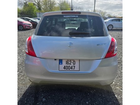 2016 Suzuki Swift - thumbnail 8