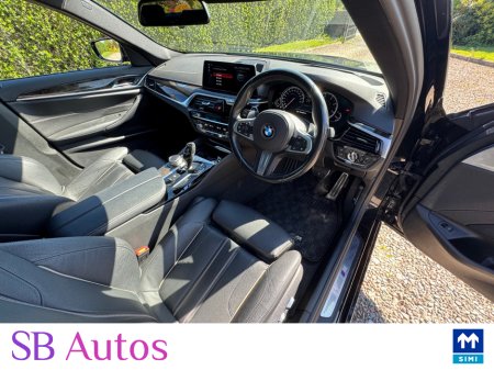 2017 BMW 5 Series - photo 13