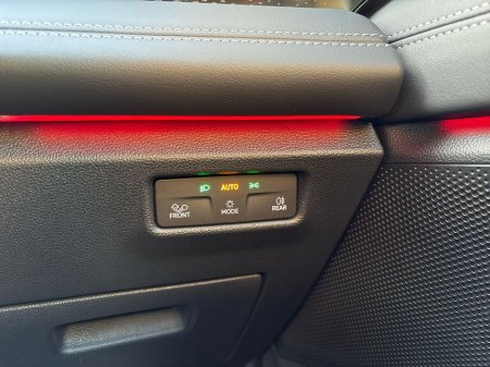 2025 Volkswagen Tiguan TIGUAN LIFE 1.5 PHEV DSG 204HP €49,859 thumbnail