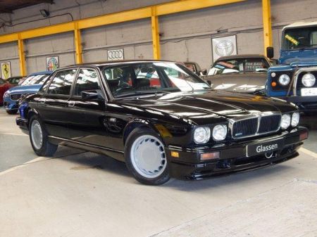 1990 Jaguar XJR JaguarSport // VERY RARE TWR XJR MODEL // MINT CONDITION // CURRENTLY ON CUSTOM PRIVATE UK PLATES // MASSIVE SERVICE HISTORY €16,500
