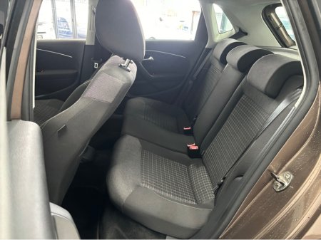 2014 Volkswagen Polo - thumbnail 12