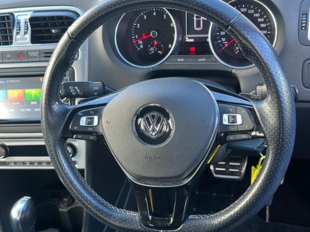 2016 Volkswagen Polo - thumbnail 15
