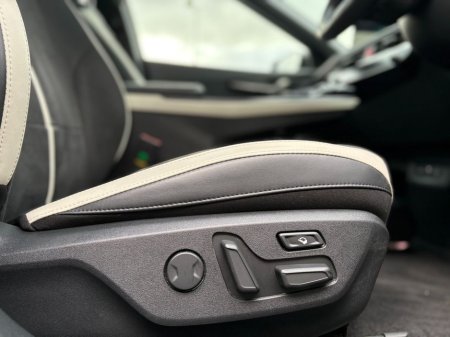 2025 Kia EV6 GT Line €49,995 thumbnail