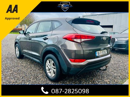 2016 Hyundai Tucson 1.7 CRDI S BL/DR 2WD 5DR €11,950 thumbnail