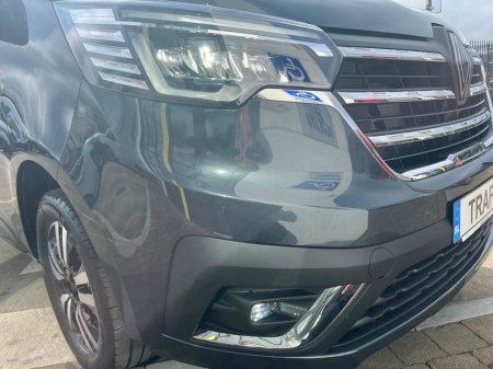 2026 Renault Trafic - thumbnail 2