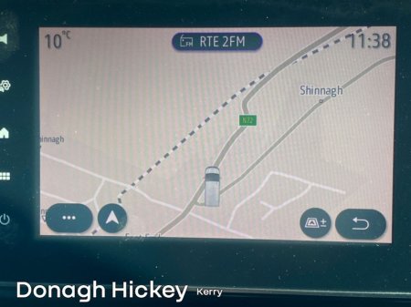 2023 Renault Trafic - view 4