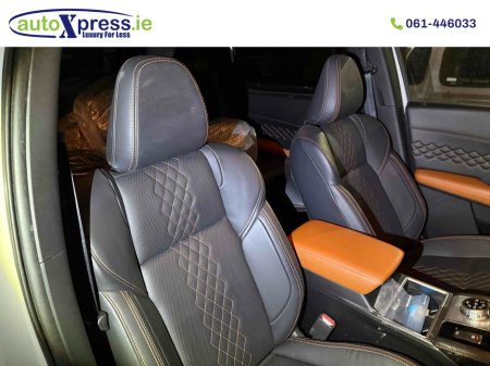 2022 Mitsubishi Outlander - thumbnail 6