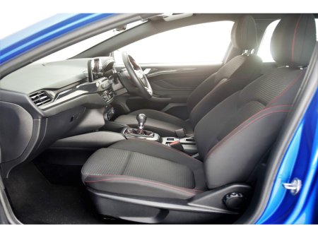 2019 Ford Focus 1.0 ST-LINE ECOBOOST 125BHP 6SPD €18,890 thumbnail