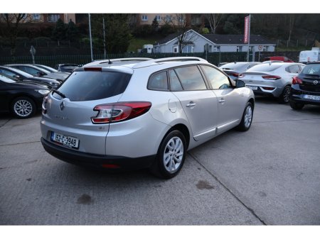 2015 Renault Grand Megane ESTATE LIMITED EDITION New Tyres, Timing Belt &  12 Month NCT! €7,495 thumbnail