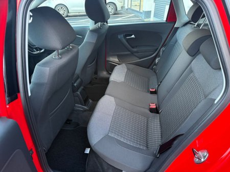 2017 Volkswagen Polo 1.2 TSI 5DR 90HP Allstar DSG €13,990 thumbnail