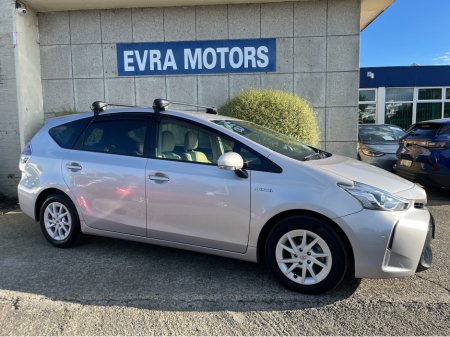 2018 Toyota Prius Alpha 7 SEATER AUTOMATIC HYBRID 1.8 PETROL //HALF LEATHER SEATS//KEYLESS ENTRY//ADAPTIVE CRUISE CONTROL//ELECTRIC DRIVERS SEAT// €21,950