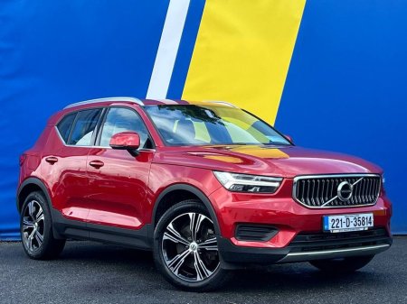 2022 Volvo XC40 T4 INSCRIPTION 1.5 HYBRID AUTO // FULL SERVICE HISTORY // LEATHER INTERIOR // MULTIMEDIA DISPLAY €28,900