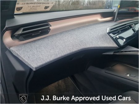 2026 Peugeot 3008  thumbnail