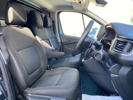 2023 Renault Trafic - thumbnail 13