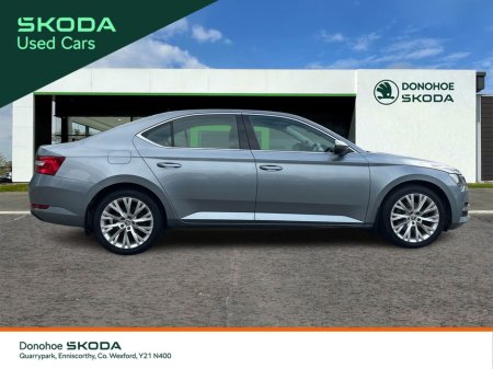 2020 Skoda Superb - thumbnail 4