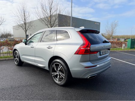 2018 Volvo XC60 - thumbnail 3