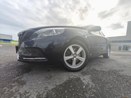 2016 Volvo V40 D2 (120hp) SE+Leather €7,999 thumbnail