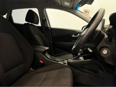2021 Hyundai Kona KAUAI HYBRID 5DR AUTO €21,950 thumbnail