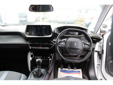 2021 Peugeot 2008 1.2 Puretech 100bhp Allure €18,950 thumbnail