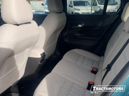 2025 Fiat 600 - thumbnail 6