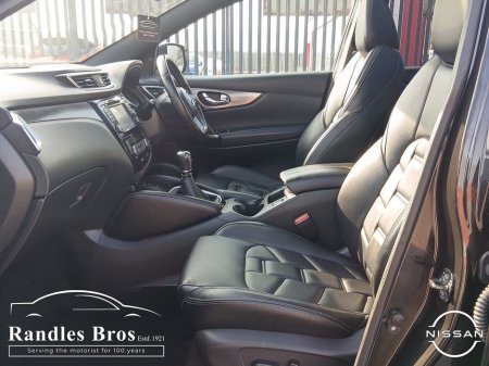 2018 Nissan Qashqai - thumbnail 8