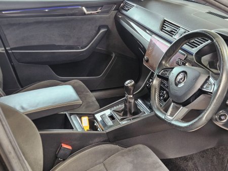 2019 Skoda Superb - thumbnail 17