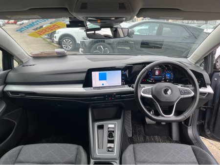 2022 Volkswagen Golf ADAVANCE AUTOMATIC 2.0 DIESEL //HEATED SEATS AND STEERING WHEEL//HEAD UP DISPLAY//REVERSE CAMERA//KEYLESS ENTRY// €27,950 thumbnail