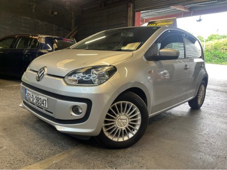 2015 Volkswagen up! 2015 automatic €8,995