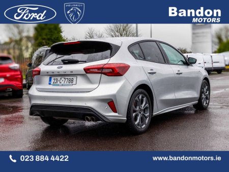 2023 Ford Focus 2023 Ford Focus Silver 1.0L EcoBoost 125PS ST-Line thumbnail