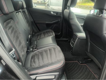 2023 Ford Kuga - thumbnail 8