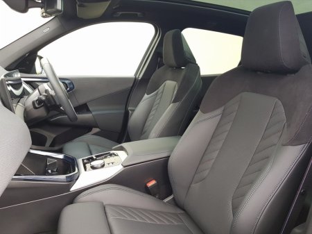 2025 BMW X3 xDrive20d M Sport PRO €96,995 thumbnail