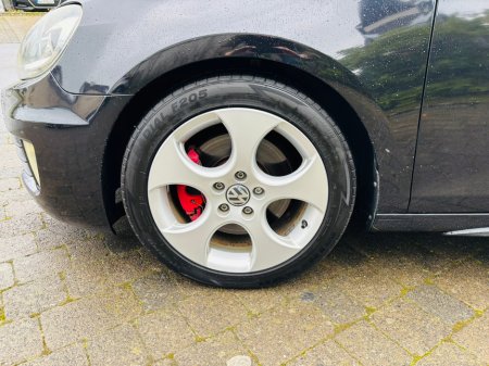 2013 Volkswagen Golf  €13,950