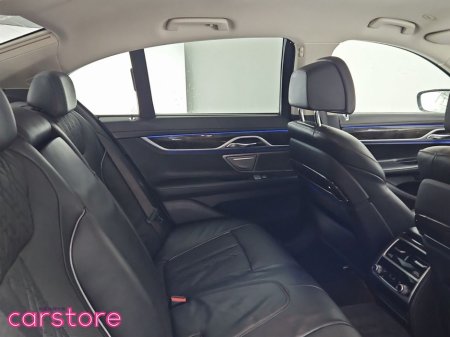 2016 BMW 7 Series - thumbnail 10