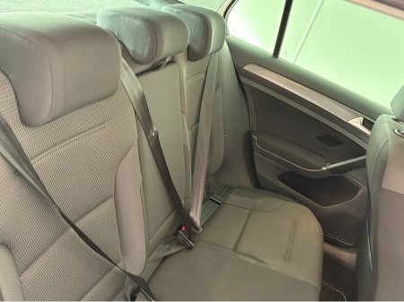 2020 Volkswagen Golf - thumbnail 12