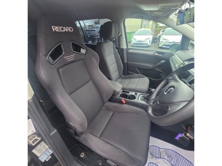 2016 Volkswagen Touran 1.2 TSI 110HP Trendline €15,950 thumbnail