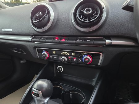 2018 Audi A3 ( 182 REG ) 1.4 TFSI NAVI VIRTUAL CLOCKS ANDROID AUTO CARPLAY BLIND SPOT LANE ASSIST REAR TRAFFIC ASSIST €18,950 thumbnail