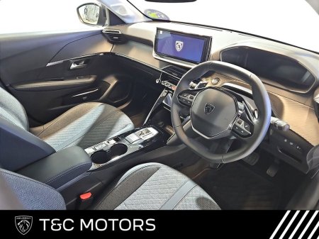 2026 Peugeot 208 - thumbnail 6