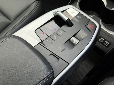 2023 BMW iX1 - thumbnail 21