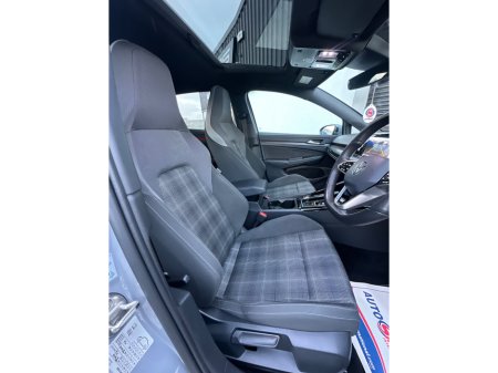 2024 Volkswagen Golf  €45,995 thumbnail