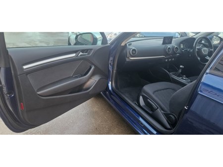 2015 Audi A3 1.6 TDI SE TECHNIK NAV €8,250 thumbnail