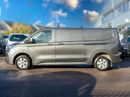 2024 Ford Transit Custom TRANSIT CUSTOM 320 L LIMIT 2.0 T €40,950 thumbnail